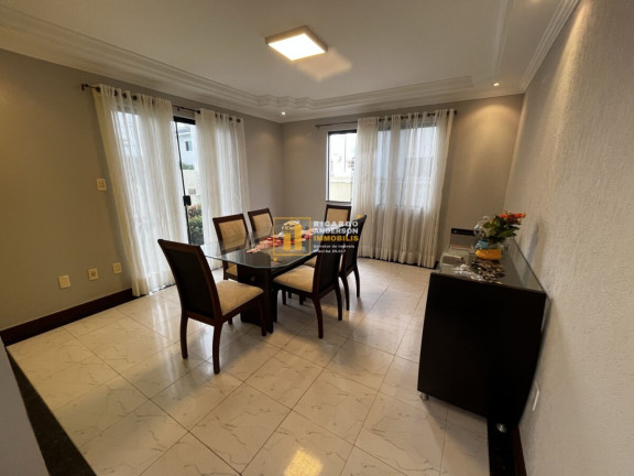 Imagem Casa com 5 Quartos à Venda, 260 m² em Buraquinho - Lauro De Freitas