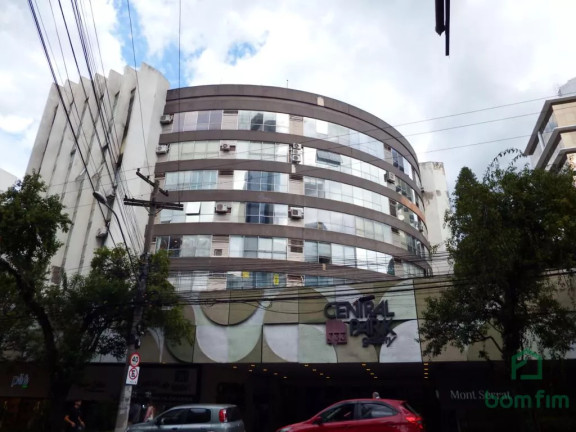 Sala Comercial à Venda, 37 m² em Rio Branco - Porto Alegre