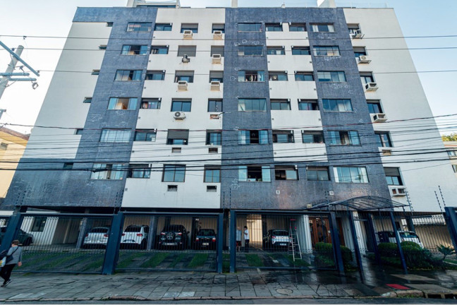 Imagem Apartamento com 2 Quartos à Venda, 62 m² em Passo Da Areia - Porto Alegre