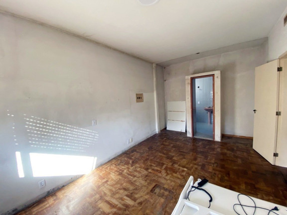 Imagem Apartamento com 3 Quartos à Venda, 195 m² em Moinhos De Vento - Porto Alegre