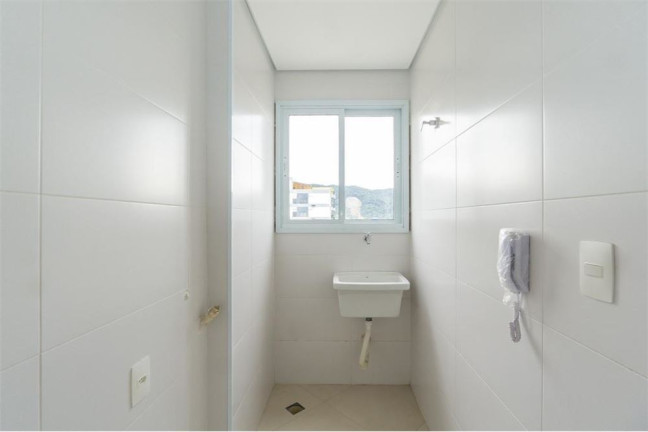 Imagem Imóvel com 3 Quartos à Venda, em Enseada - Guarujá Imagem Imóvel com 3 Quartos à Venda, em Enseada - Guarujá