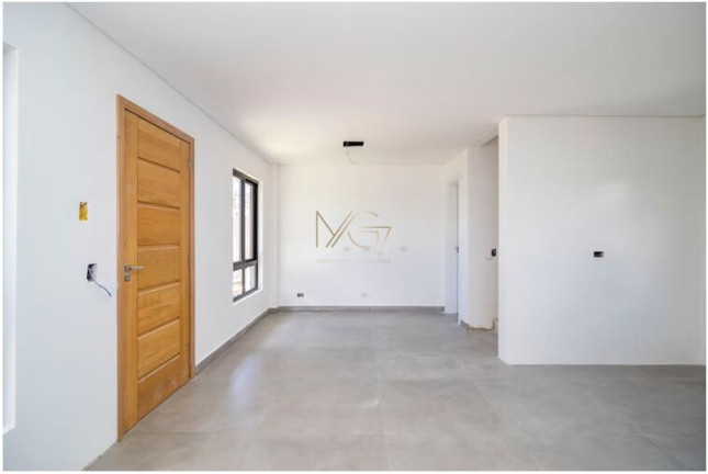Imagem Sobrado com 3 Quartos à Venda, 100 m² em Lindóia - Curitiba