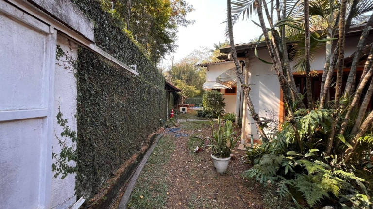 Casa com 4 Quartos à Venda, 659 m² em Alto De Pinheiros - São Paulo