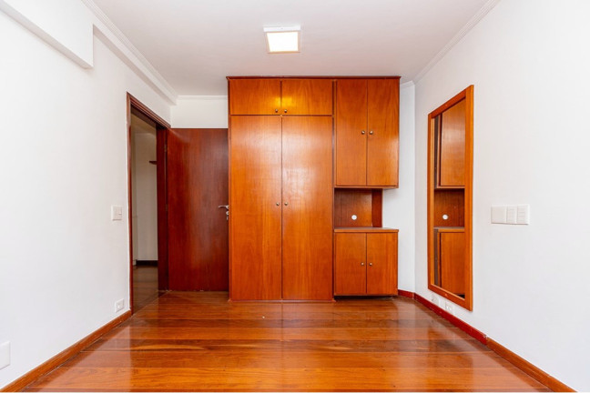 Imagem Imóvel com 4 Quartos à Venda, 189 m² em Jardim Paulista - São Paulo Imagem Imóvel com 4 Quartos à Venda, 189 m² em Jardim Paulista - São Paulo