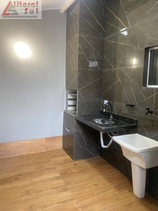 Imagem Casa com 2 Quartos à Venda, 70 m² em Nova Mirim - Praia Grande Imagem Casa com 2 Quartos à Venda, 70 m² em Nova Mirim - Praia Grande