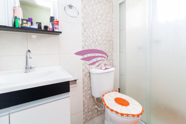 Imagem Imóvel com 2 Quartos à Venda, 47 m² em Cachoeira - Curitiba Imagem Imóvel com 2 Quartos à Venda, 47 m² em Cachoeira - Curitiba