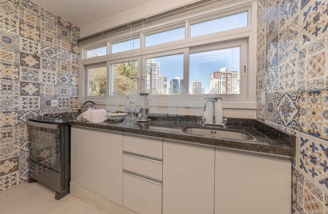 Imagem Imóvel com 3 Quartos à Venda, 172 m² em Petrópolis - Porto Alegre