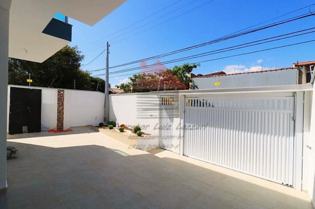 Imagem Casa com 4 Quartos à Venda, 285 m² em Pampas - Peruíbe Imagem Casa com 4 Quartos à Venda, 285 m² em Pampas - Peruíbe