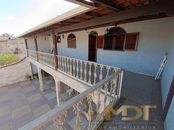 Imagem Sobrado com 4 Quartos à Venda, 314 m² em Eymard - Belo Horizonte