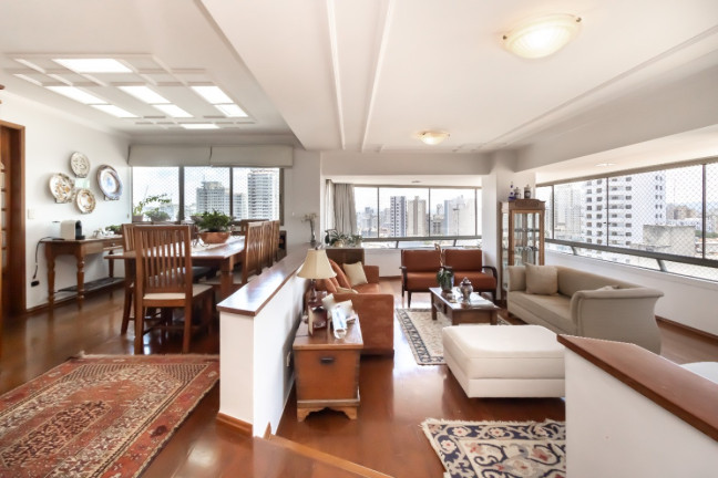 Foto do imóvel Apartamento com 3 Quartos à Venda, 180 m² em Mooca - São Paulo