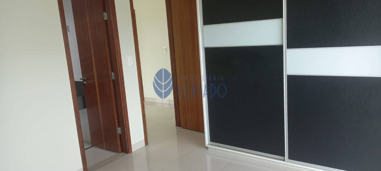 Imagem Sobrado com 4 Quartos à Venda, 422 m² em Residencial Villa Bella - Anápolis