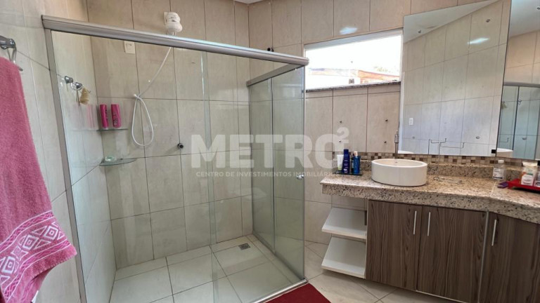 Imagem Casa com 3 Quartos à Venda, 210 m² em Cidade Universitária - Petrolina Imagem Casa com 3 Quartos à Venda, 210 m² em Cidade Universitária - Petrolina