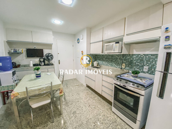 Imagem Apartamento com 3 Quartos à Venda, 140 m² em Centro - Cabo Frio