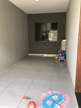 Imagem Casa com 3 Quartos à Venda, 90 m² em Santa Cruz - Cascavel Imagem Casa com 3 Quartos à Venda, 90 m² em Santa Cruz - Cascavel