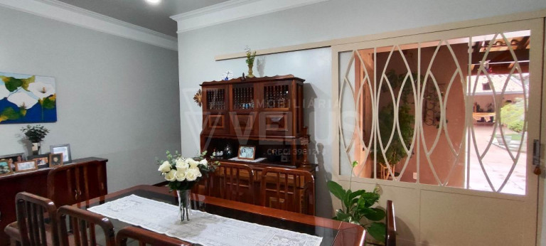 Imagem Casa com 2 Quartos à Venda, 252 m² em Vila Barth - Itapetininga Imagem Casa com 2 Quartos à Venda, 252 m² em Vila Barth - Itapetininga