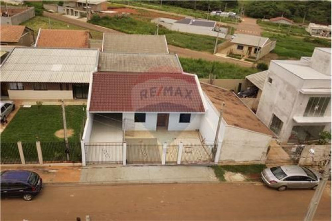 Imagem Casa com 5 Quartos à Venda, 130 m² em Cará-cará - Ponta Grossa Imagem Casa com 5 Quartos à Venda, 130 m² em Cará-cará - Ponta Grossa