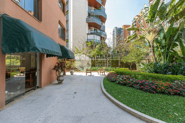 Imagem Apartamento com 3 Quartos à Venda, 210 m² em Moema - São Paulo Imagem Apartamento com 3 Quartos à Venda, 210 m² em Moema - São Paulo