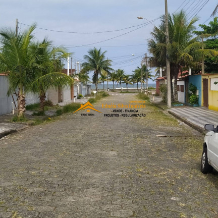 Imagem Casa com 4 Quartos à Venda, 250 m² em Balneário Itaóca - Mongaguá Imagem Casa com 4 Quartos à Venda, 250 m² em Balneário Itaóca - Mongaguá