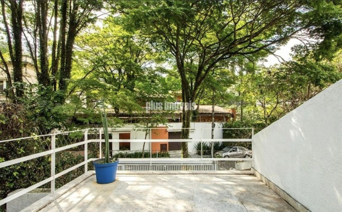 Imagem Casa com 4 Quartos à Venda, 720 m² em Cidade Jardim - São Paulo Imagem Casa com 4 Quartos à Venda, 720 m² em Cidade Jardim - São Paulo