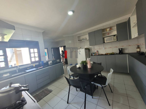 Imagem Casa com 3 Quartos à Venda, 120 m² em Emaús - Parnamirim