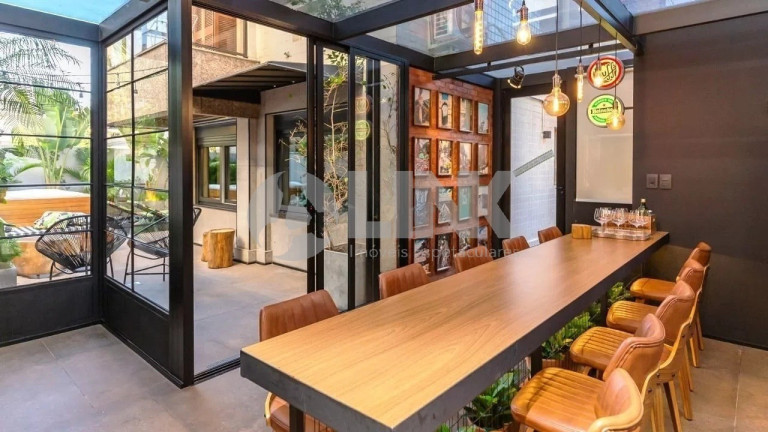 Imagem Apartamento com 2 Quartos à Venda, 169 m² em Petrópolis - Porto Alegre