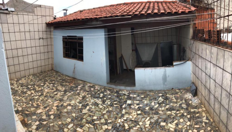 Imagem Sobrado com 3 Quartos à Venda, 190 m² em Jardim Lucila - Tatuí