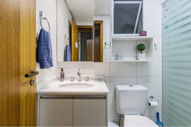 Imagem Apartamento com 3 Quartos à Venda, 74 m² em Rio Branco - Porto Alegre Imagem Apartamento com 3 Quartos à Venda, 74 m² em Rio Branco - Porto Alegre