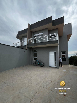Casa com 3 Quartos à Venda, 195 m² em Jardim Dos Pinheiros - Atibaia
