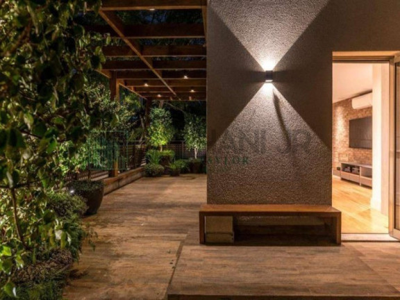 Imagem Casa com 4 Quartos à Venda, 478 m² em Jardim Europa - São Paulo Imagem Casa com 4 Quartos à Venda, 478 m² em Jardim Europa - São Paulo