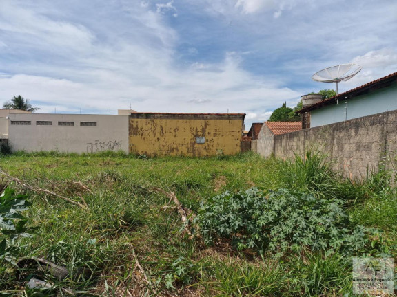 Imagem Terreno à Venda, 360 m² em Residencial Village Garavelo - Aparecida De Goiânia Imagem Terreno à Venda, 360 m² em Residencial Village Garavelo - Aparecida De Goiânia