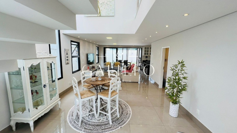 Imagem Casa com 4 Quartos à Venda, 260 m² em Engordadouro - Jundiaí Imagem Casa com 4 Quartos à Venda, 260 m² em Engordadouro - Jundiaí