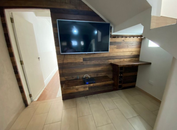 Imagem Sobrado com 3 Quartos à Venda, 202 m² em Parque Aeroporto - Taubate