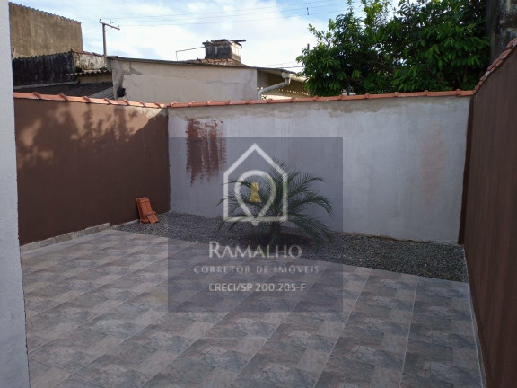 Imagem Casa com 2 Quartos à Venda, 90 m² em Vera Cruz - Mongaguá Imagem Casa com 2 Quartos à Venda, 90 m² em Vera Cruz - Mongaguá