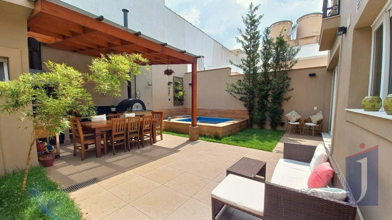 Imagem Casa com 3 Quartos à Venda, 319 m² em Jardim Da Gloria - São Paulo Imagem Casa com 3 Quartos à Venda, 319 m² em Jardim Da Gloria - São Paulo