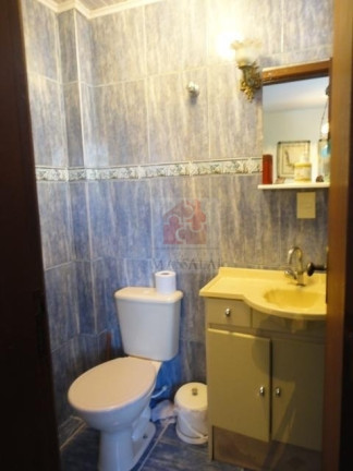 Imagem Casa com 3 Quartos à Venda, 220 m² em Santo Antônio - Porto Alegre