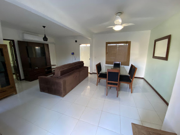 Imagem Casa com 4 Quartos à Venda, 200 m² em Tucuns - Armação Dos Búzios Imagem Casa com 4 Quartos à Venda, 200 m² em Tucuns - Armação Dos Búzios