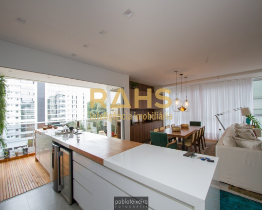 Imagem Apartamento com 3 Quartos à Venda, 223 m² em Atiradores - Joinville Imagem Apartamento com 3 Quartos à Venda, 223 m² em Atiradores - Joinville