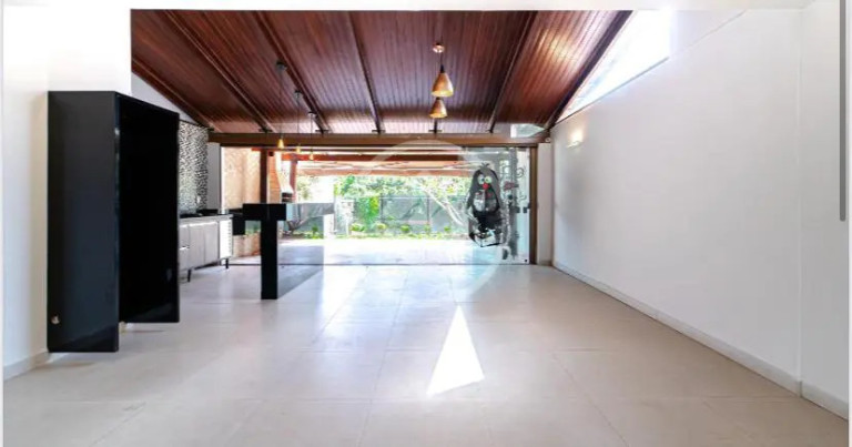 Imagem Casa com 3 Quartos à Venda, 195 m² em Residencial Fonte Das águas - Goiânia Imagem Casa com 3 Quartos à Venda, 195 m² em Residencial Fonte Das águas - Goiânia