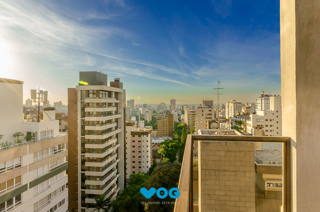 Imagem Imóvel com 3 Quartos à Venda, 297 m² em Rio Branco - Porto Alegre Imagem Imóvel com 3 Quartos à Venda, 297 m² em Rio Branco - Porto Alegre