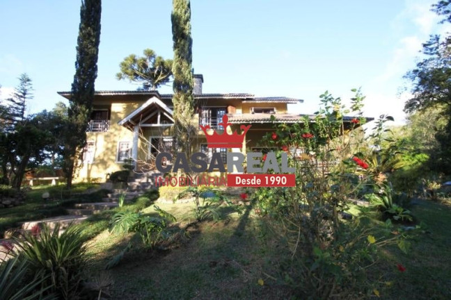 Imagem Casa com 4 Quartos à Venda, 400 m² em Butiatuvinha - Curitiba Imagem Casa com 4 Quartos à Venda, 400 m² em Butiatuvinha - Curitiba