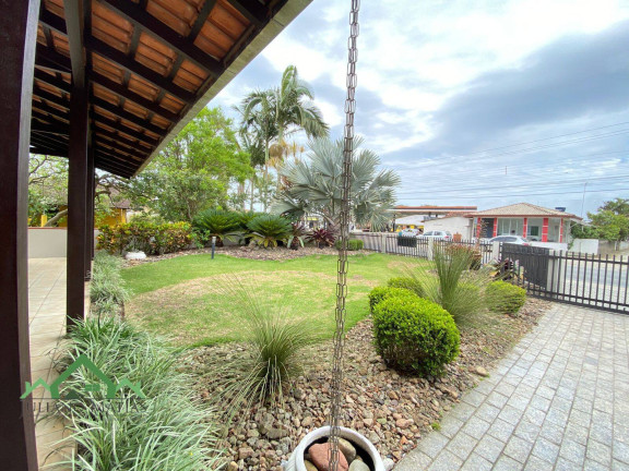 Imagem Sobrado com 4 Quartos à Venda, 342 m² em Costeira - Balneário Barra Do Sul Imagem Sobrado com 4 Quartos à Venda, 342 m² em Costeira - Balneário Barra Do Sul