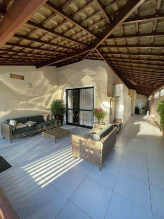Imagem Casa com 5 Quartos à Venda ou Locação, 240 m² em Piatã - Salvador Imagem Casa com 5 Quartos à Venda ou Locação, 240 m² em Piatã - Salvador