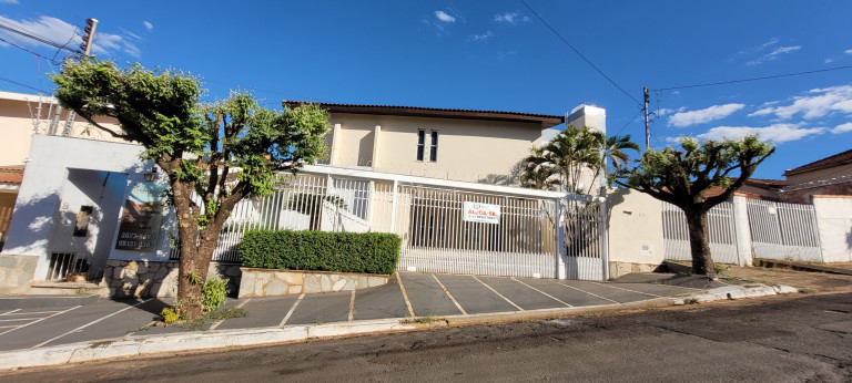 Imagem Imóvel com 3 Quartos para Alugar, 396 m² em Vila Planalto - Campo Grande Imagem Imóvel com 3 Quartos para Alugar, 396 m² em Vila Planalto - Campo Grande