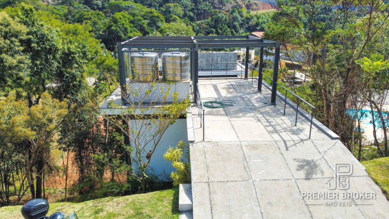 Imagem Casa com 3 Quartos à Venda, 210 m² em Vargem Grande - Teresópolis Imagem Casa com 3 Quartos à Venda, 210 m² em Vargem Grande - Teresópolis