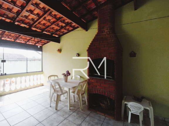 Imagem Casa com 3 Quartos à Venda, 161 m² em Vila Anhanguera - Mongaguá