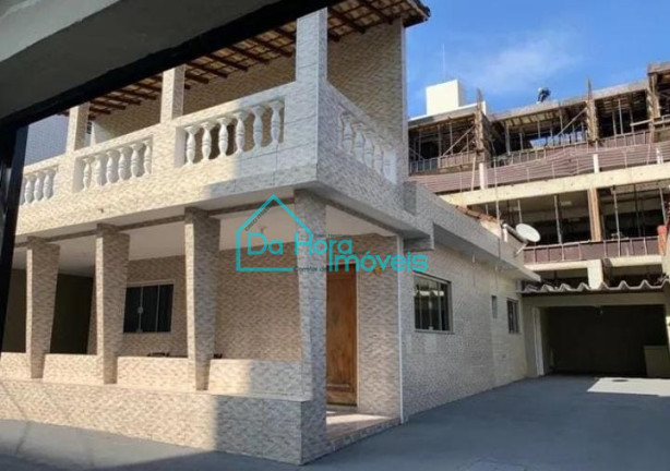 Casa com 4 Quartos à Venda, 160 m² em Centro - Mongaguá