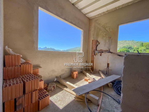 Imagem Casa com 3 Quartos à Venda, 130 m² em Albuquerque - Teresópolis Imagem Casa com 3 Quartos à Venda, 130 m² em Albuquerque - Teresópolis