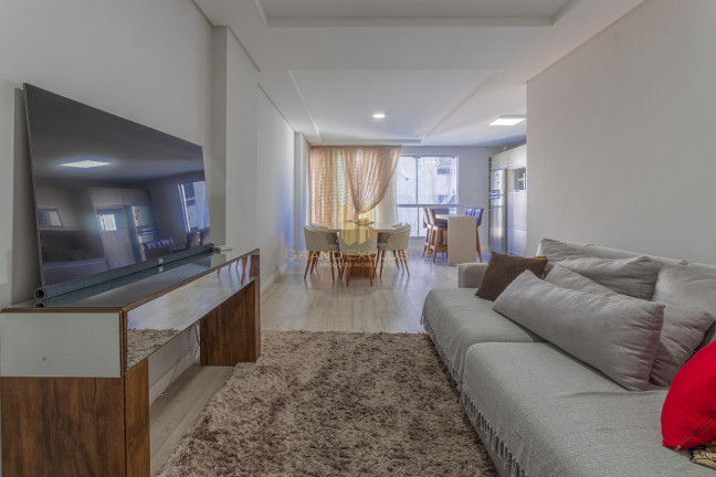 Imagem Apartamento com 3 Quartos à Venda, 107 m² em Centro - Balneário Camboriú Imagem Apartamento com 3 Quartos à Venda, 107 m² em Centro - Balneário Camboriú