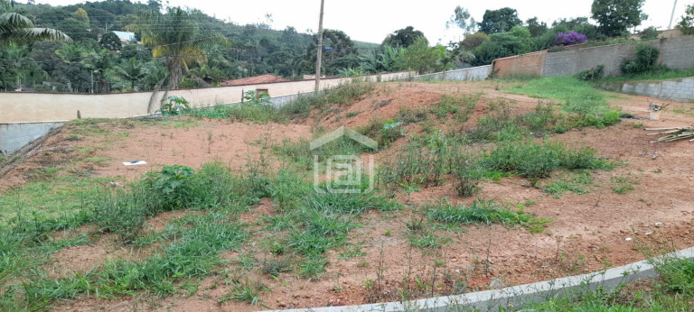 Imagem Imóvel com 4 Quartos à Venda, 2.000 m² em Morada Dos Pássaros (rural) - Poços De Caldas Imagem Imóvel com 4 Quartos à Venda, 2.000 m² em Morada Dos Pássaros (rural) - Poços De Caldas
