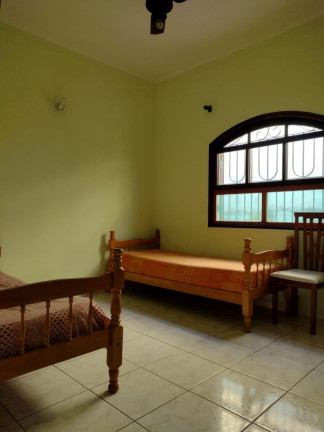 Imagem Casa com 3 Quartos à Venda, 191 m² em Flórida - Praia Grande Imagem Casa com 3 Quartos à Venda, 191 m² em Flórida - Praia Grande